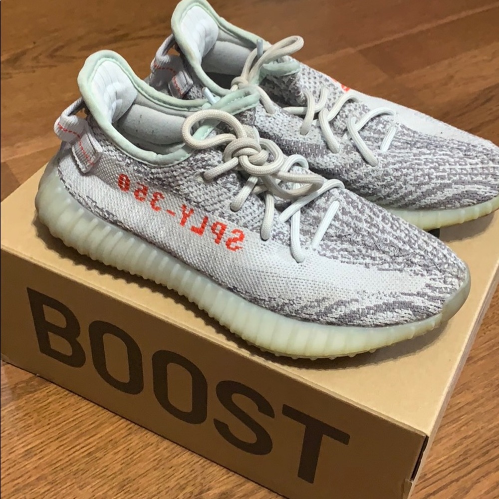 Yeezy Boost 350 v2